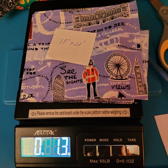 London Print Fabric Fat Quarter 18" x 22" - Picture 3 of 3